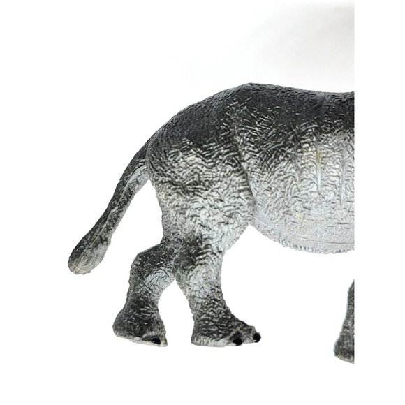 Rare Miniature Plastic Rhino Home Decor Shelf Sitter Wild Animal Zoo Animals - Picture 12 of 12